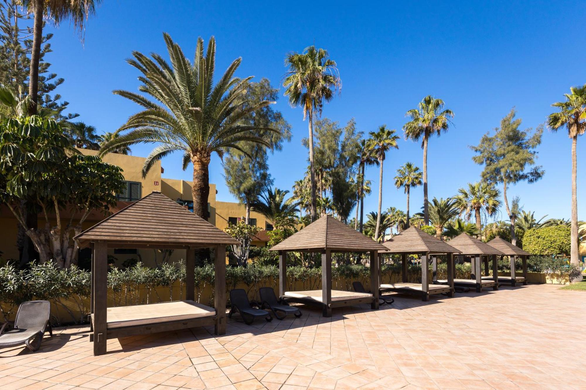 Home2Book Pool & Tennis Court Cozy Apt, Corralejo Exterior foto